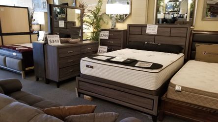 Brand new grey king or CA king bedframe + dresser + mirror + nightstand 4PCs set