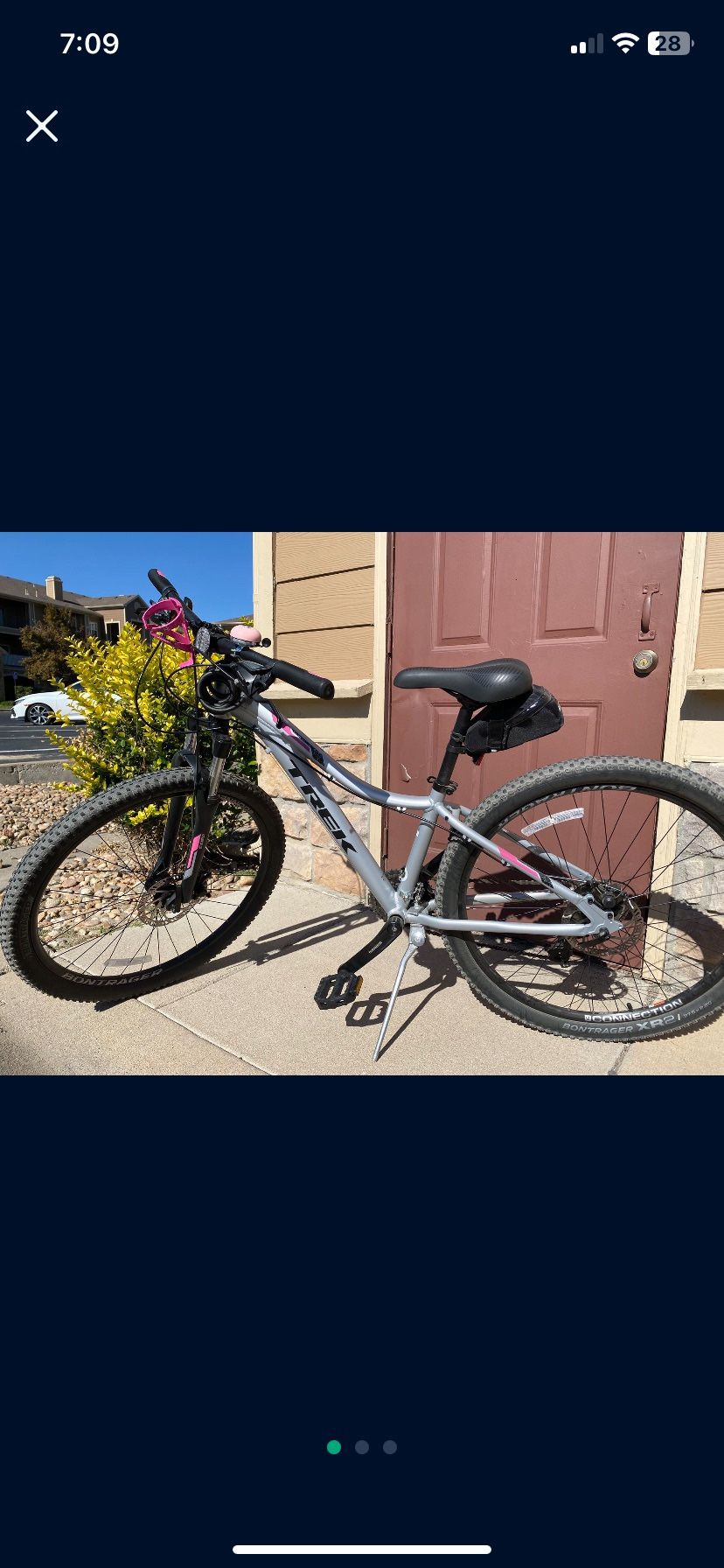 Women’s Trek Mountain Bike