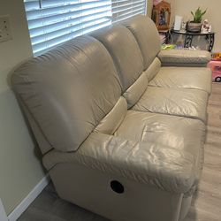 La-Z-Boy Sofa Set Pair