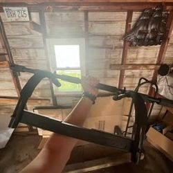 Gold Gym Pull Up Bar