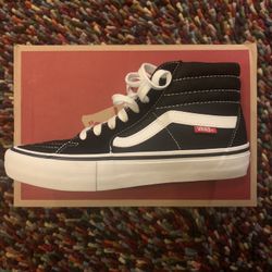 BRAND NEW Vans Pro Skate Shoes