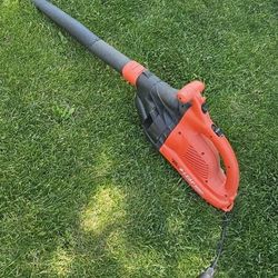 Black And Decker Electric Leaf Blower 