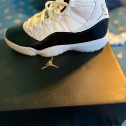 Jordan 11s