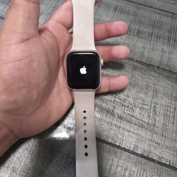 Apple Watch SE 40mm