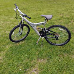 Vertical pk7 26" Mountain Bike 