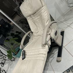 Reclining Massage Chair Like New