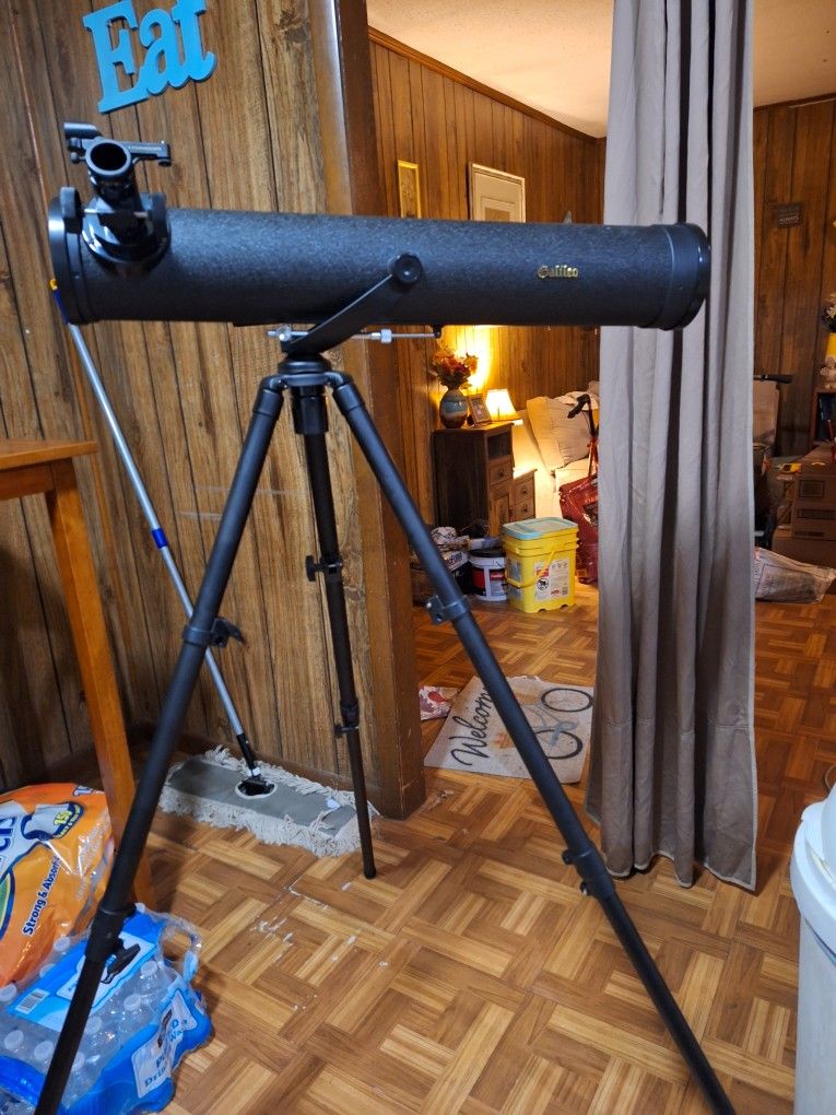 Galileo Reflector Telescope 