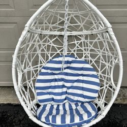 Hanging Egg Chair