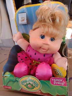 Cabbage Patch Kid Sittin Pretty 