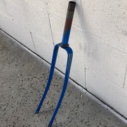 Vintage Schwinn, 26”, Blade Forks, Rare Signature Stamp On Down tube, Original Paint,Straight, Beach Cruiser, Klunker, Spitfire, Located In LaHabra 