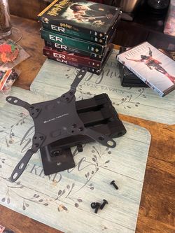 TV wall mount