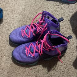 Lebron 19 Size 10.5 Men’s