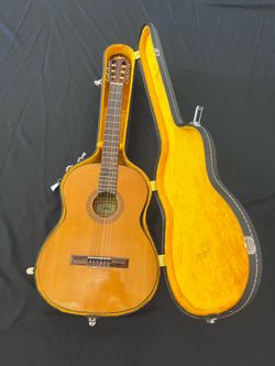 Aria 553 Flamenco Guitar