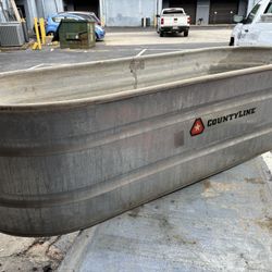 300 Gallon Galvanized Steel Tub