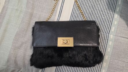 MICHAEL KORS SLOAN BLACK FUR,LEATHER,GOLD ACCENT CLUTCH SHOULDER HAND BAG