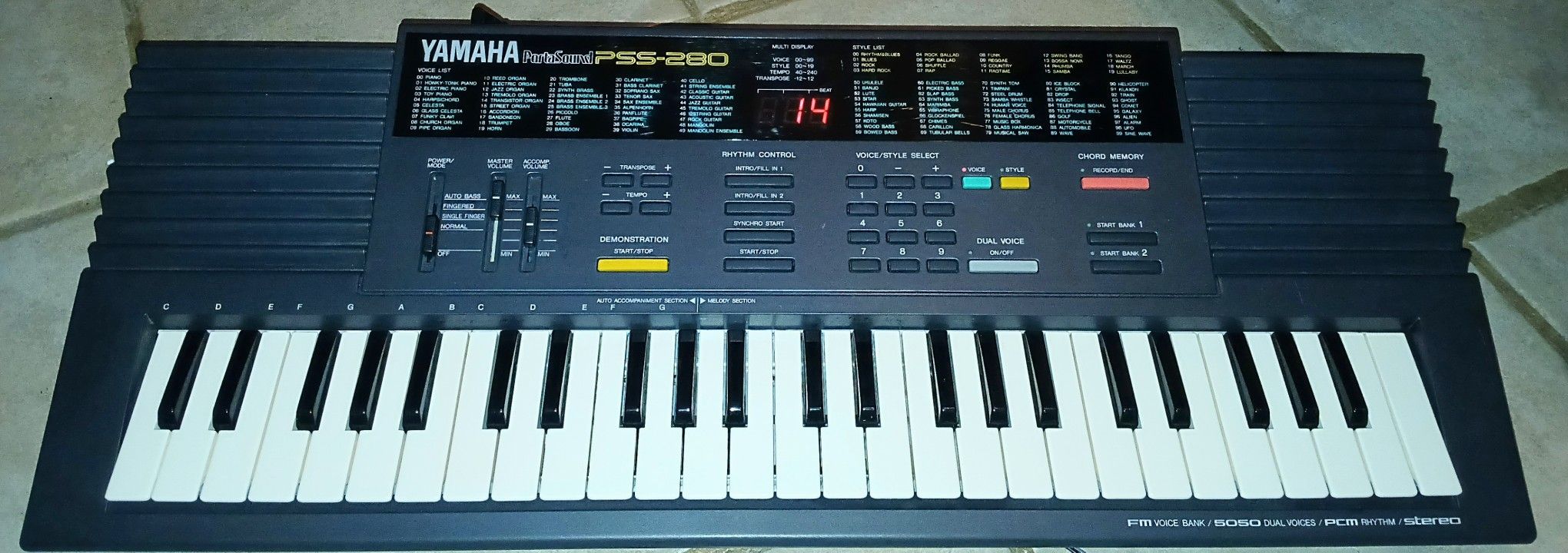 Vintage Yamaha PSS-280 Keyboard Synth with Power Supply Lofi Retro 1980s
