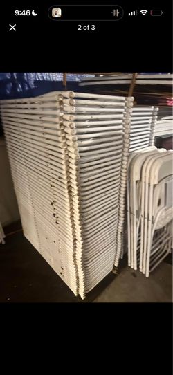 Used white folding chairs s,a,l,e
