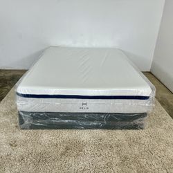 Queen Helix Midnight Mattress (Delivery Is Available)