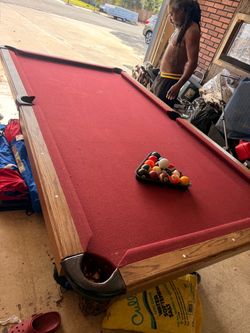 Pool table