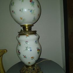 Vintage Lamp GWTW Style 