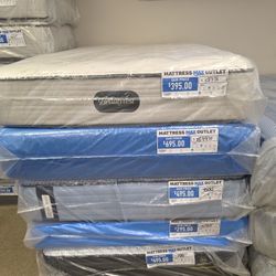 Beautyrest 12" Full Mattress New!