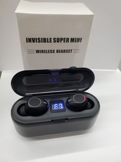 PICK UP ONLY,!!!! New in box wireless headset super mini, good and clear sound with Power bank case digital . Music and talk about 4 hours