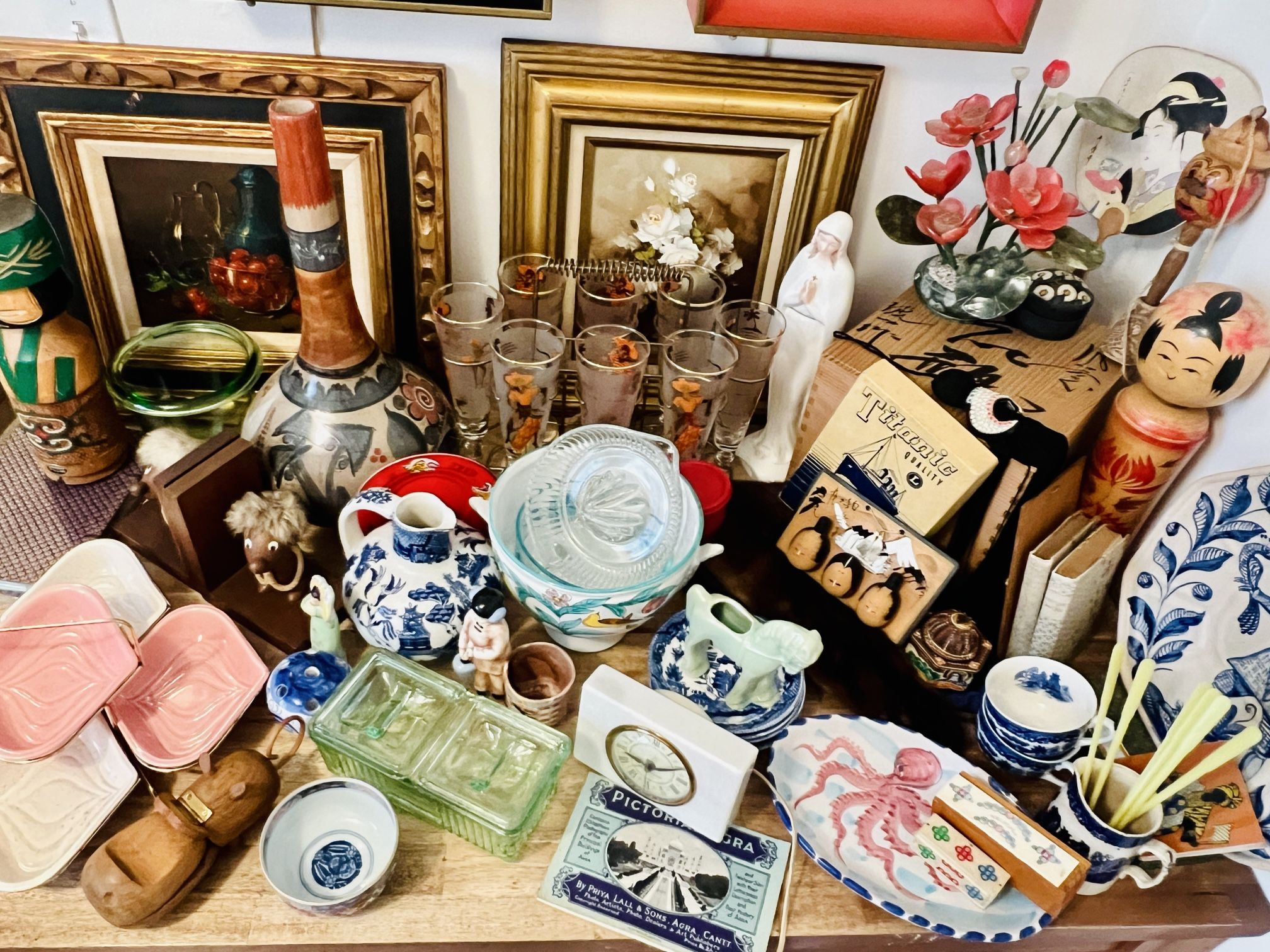 Estate Sale! 100% Antique And Vintage Items! So much home decor.