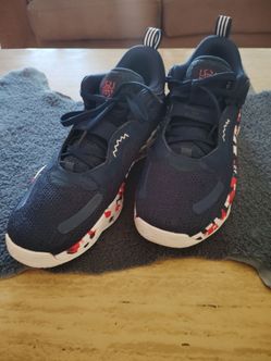 D.O.N ISSUE #3
Men – Navy/Cloud White-vivid Red