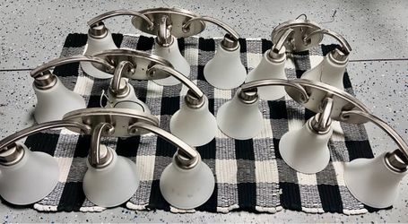 Vanity fixtures