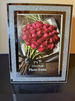 5 x 7 Picture Frames