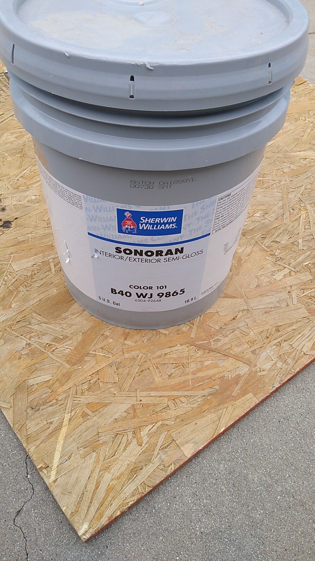 Sherwin-Williams Sonoran interior exterior semi-gloss color 101b 40 WJ 9865