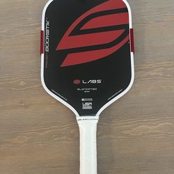 Selkirk Boomstik pickleball paddle