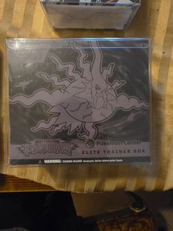 Pokémon: Pitch Black Pokémon Center (Elite Trainer Box)