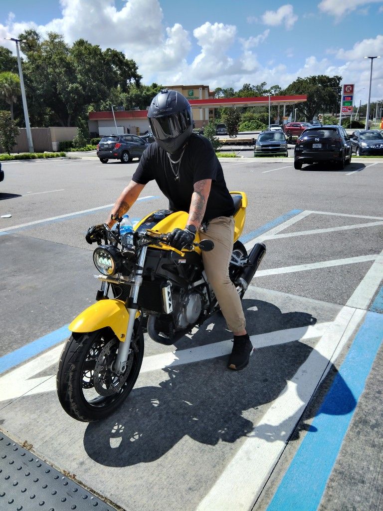 2004 suzuki sv1000