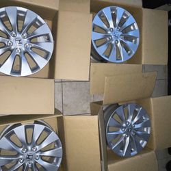 Genuine Honda 17 Wheels 