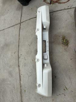 Cadillac Escalade Bumper