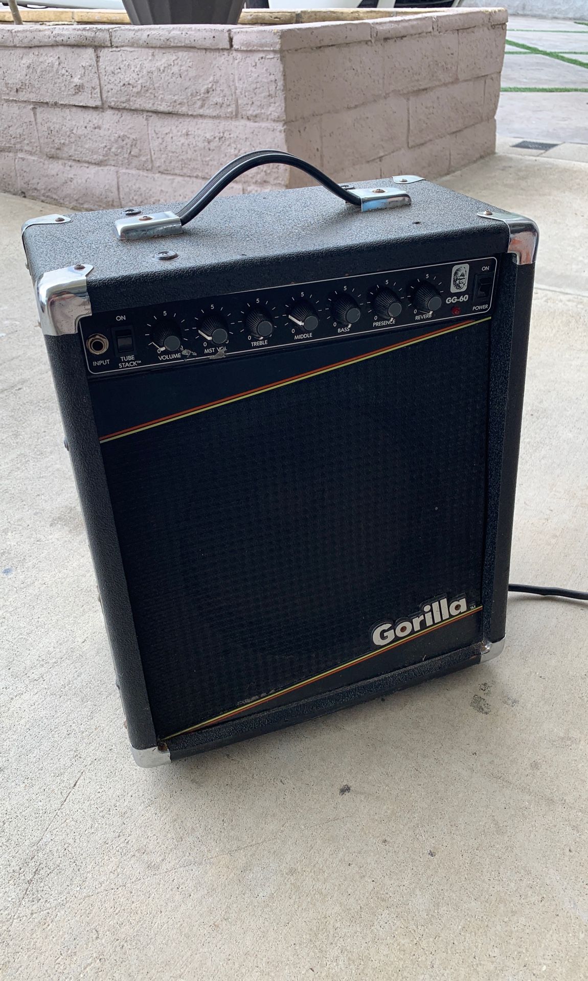 Gorilla gg-60 amp