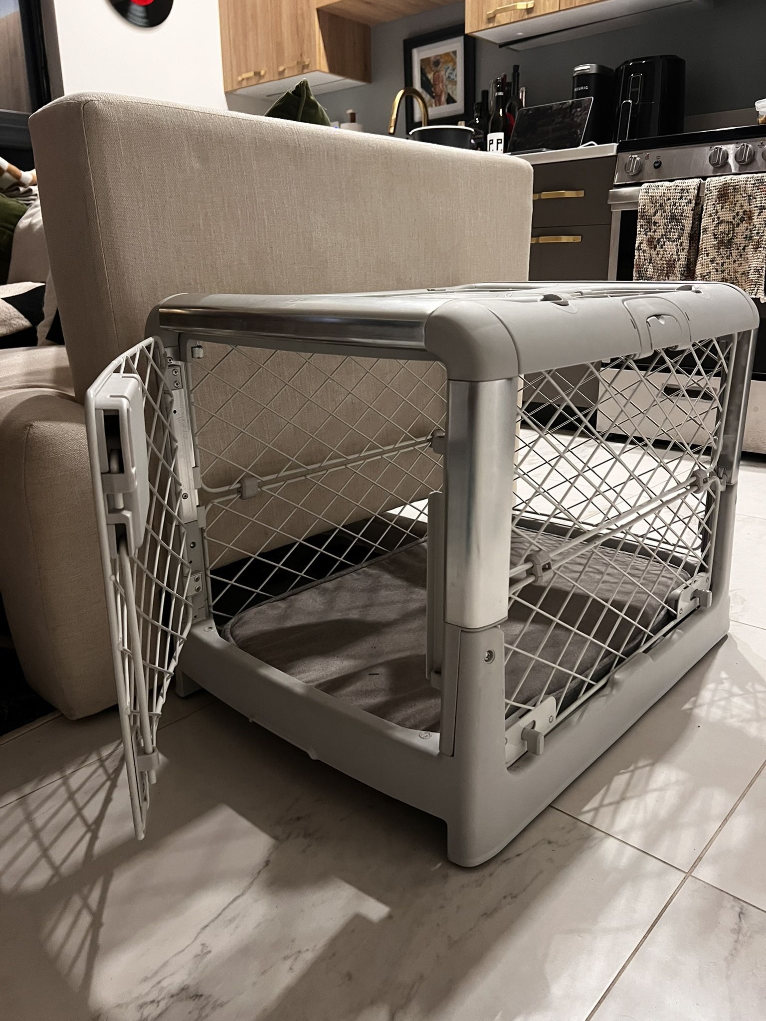 Revol Dog Crate