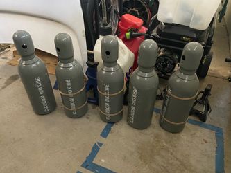 40CF CO2 Bottles