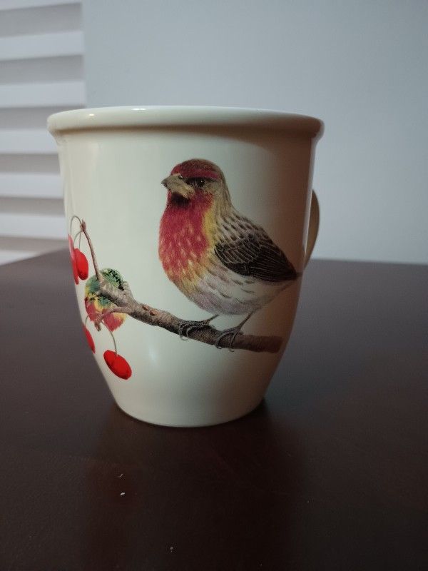 CJ Wildlife House Finch Coffee Mug 12 oz