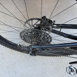 2022 Specialized Stunt Jumper Carbon “29”