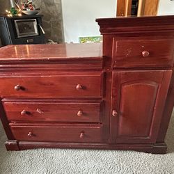 Dresser-Changing table