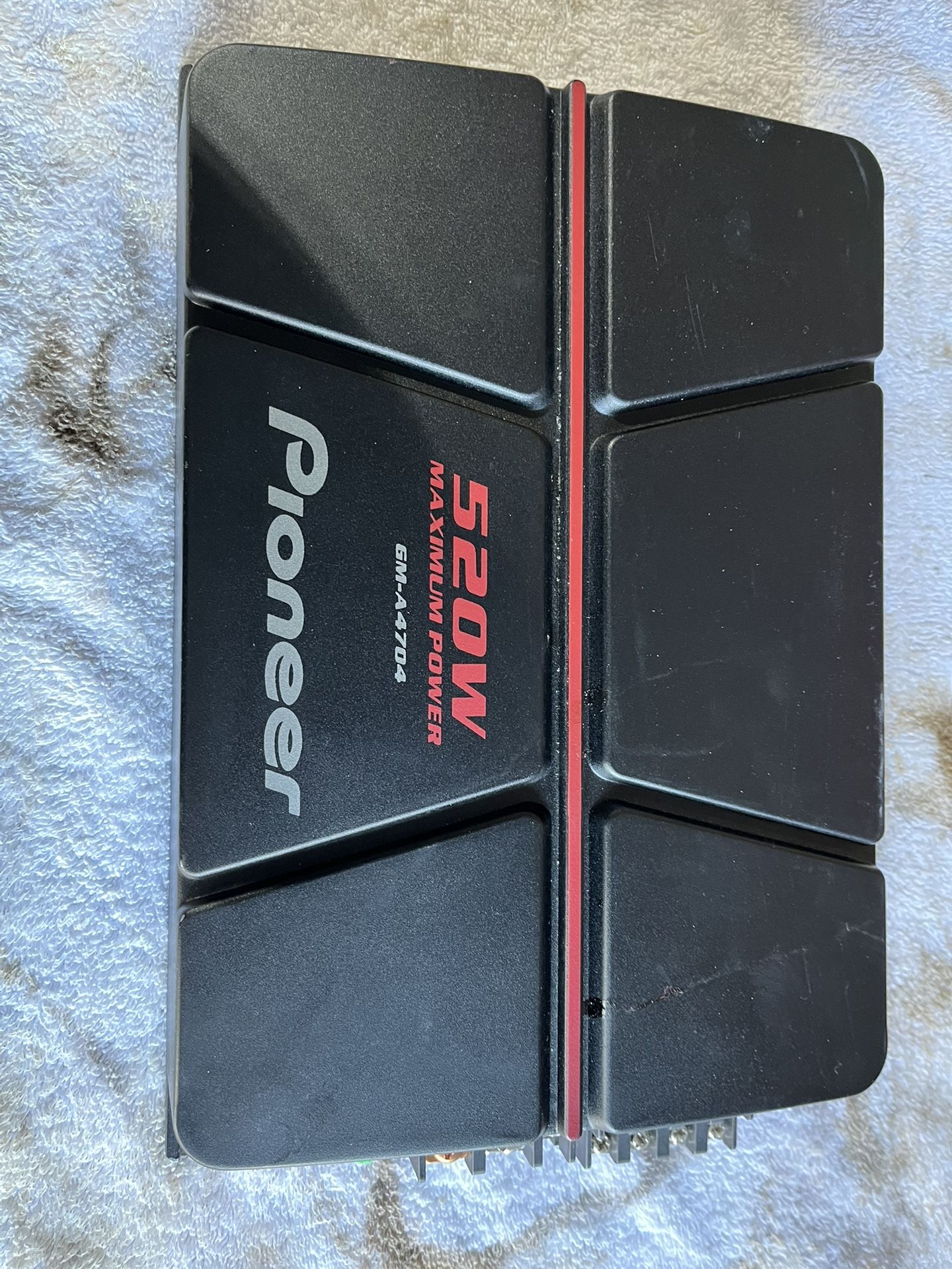 Pioneer 520 Watt 4 Channel Amp