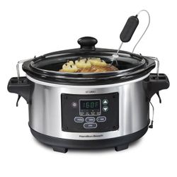 Hamilton Beach Portable 6 Quart Set & Forget Digital Programmable Slow Cooker with Lid Lock