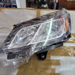 2013 - 17 - CHEVROLET TRAVERSE - LEFT - HEADLIGHT