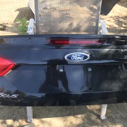 TRUNK FORD FOCUS SEDAN 2012-2014