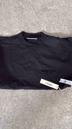 Essentials T-shirt M size