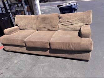 Free couch!