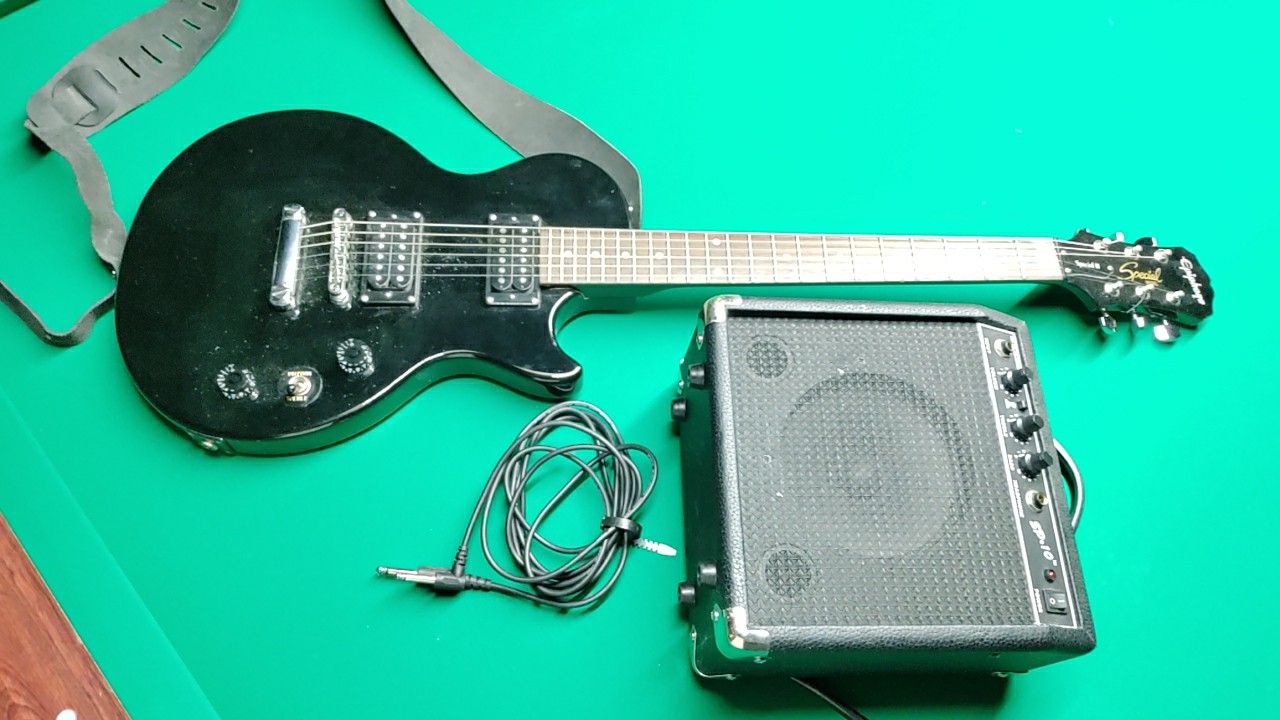 Black Epiphone Special II