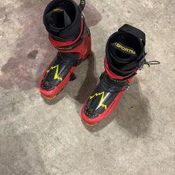 Back Country Ski Boots 